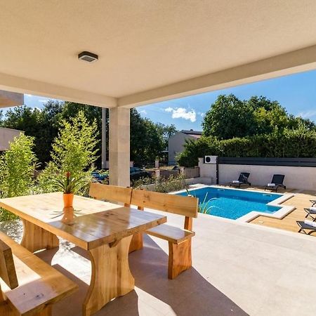 Villa Munat Ližnjan Zewnętrze zdjęcie